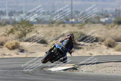 media/Dec-07-2025-CVMA (Sun) [[3e7d2de5dc]]/Race 5-Formula UL-CVMA Hooligans-American Thunder/